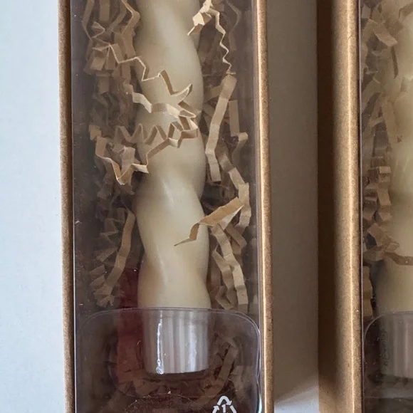 Bundle of two Pottery Barn Cream Spiral Candles - Picture 7 of 7